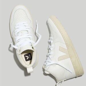 Veja V-15 High-Top Sneakers White‎